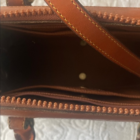 Downey & Bourke leather purse - Picture 3 of 16
